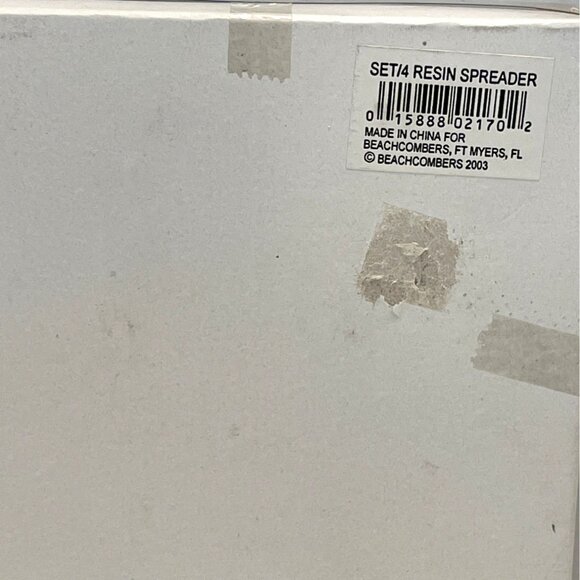 Stainless Steel Cheese Jelly Butter Spreaders Knives Pink Flamingo Set Of 4 NIB - Picture 2 of 5